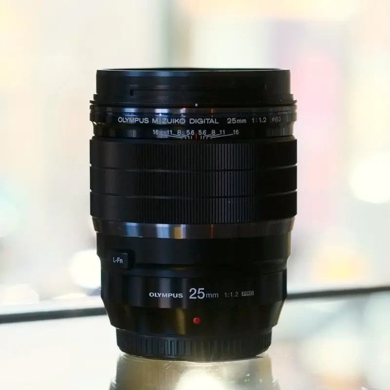 Olympus M.Zuiko Digital 25mm f1.2