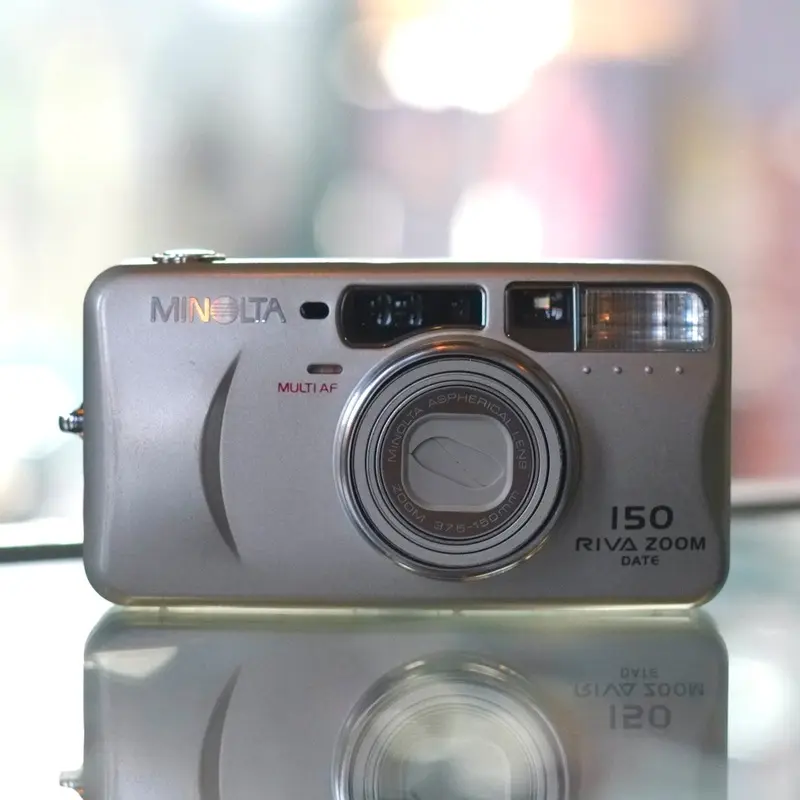 Minolta Riva Zoom 150 Date