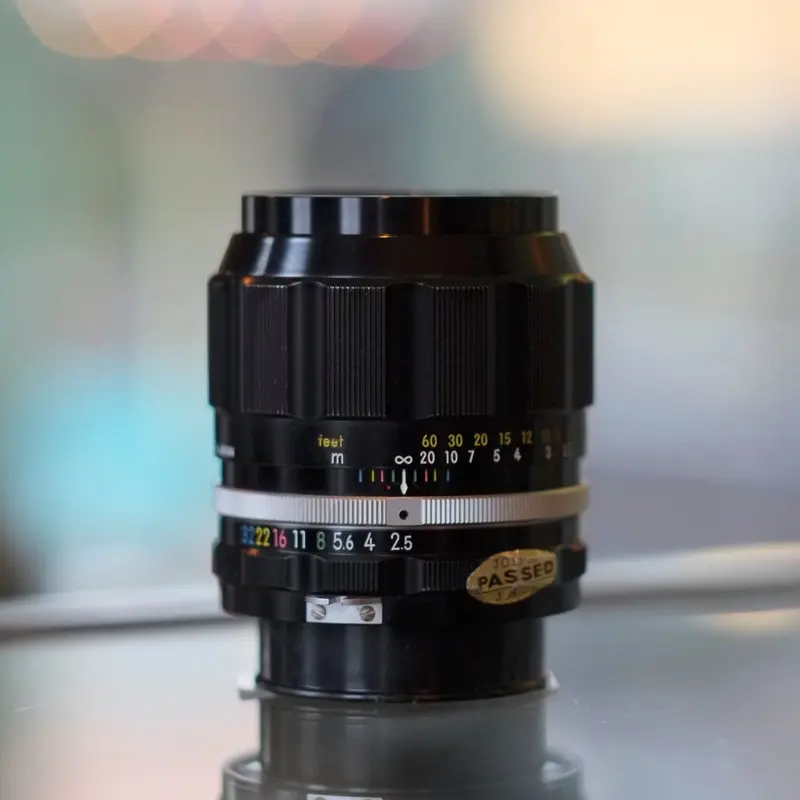 Nikon 105mm f2.5 Nikkor-P Auto (pre AI)