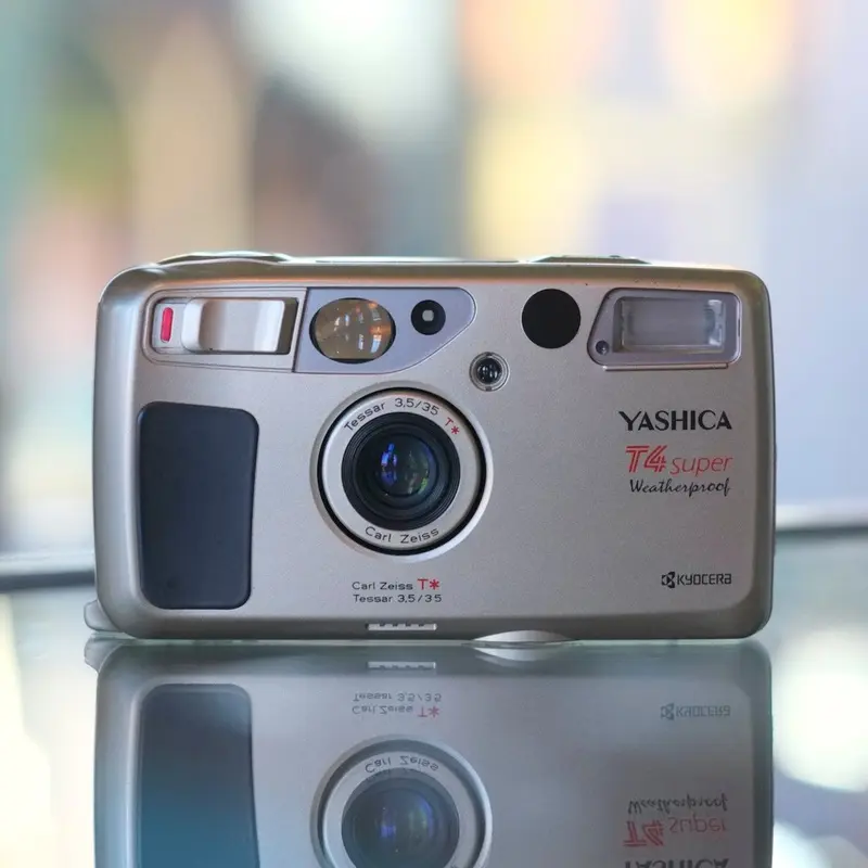 Yashica T4 Super