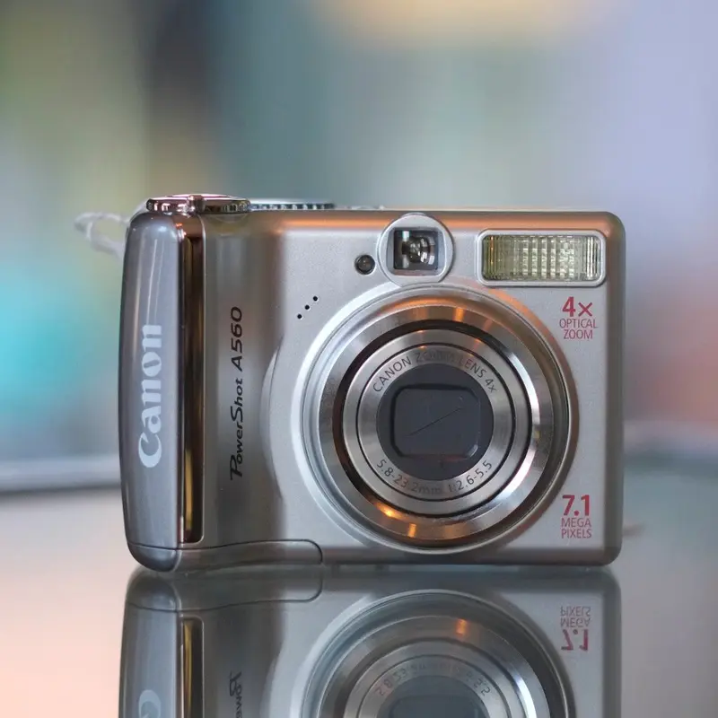 Canon Powershot A560