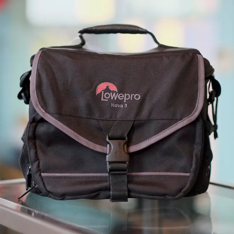 Lowepro Nova 3
