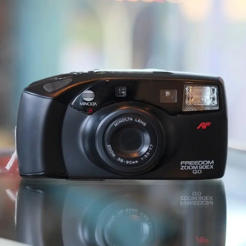 Minolta Freedom Zoom 90EX QD