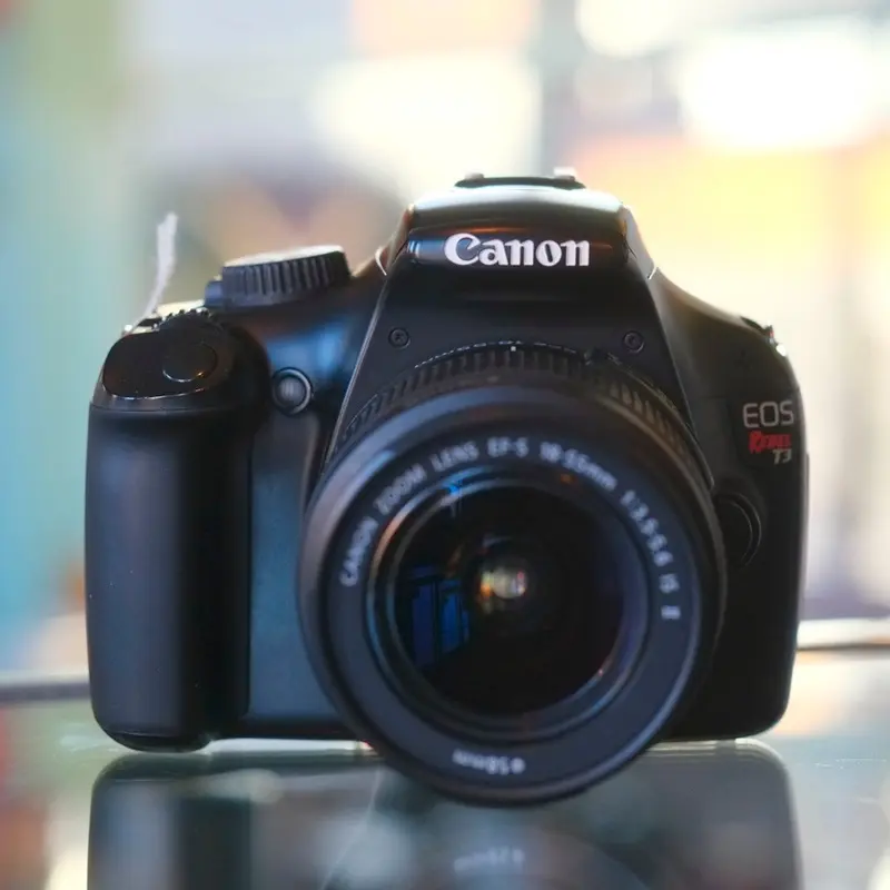 Canon EOS Rebel T3 with 18-55mm f3.5-5.6 II