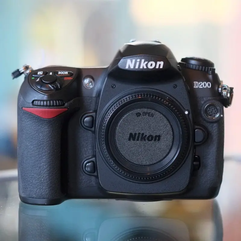 Nikon D200