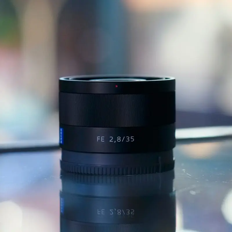 Sony FE 35mm f2.8 ZA Sonnar T*