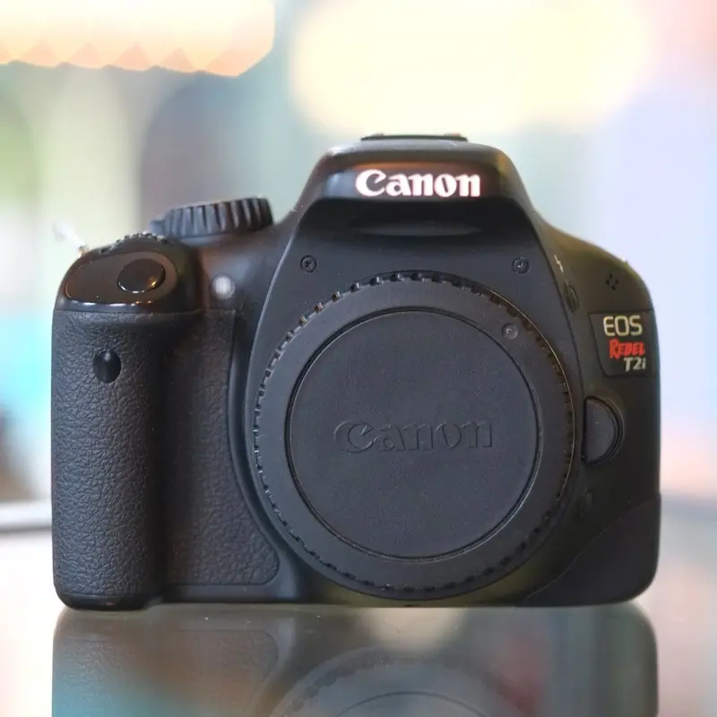 Canon EOS Rebel T2i