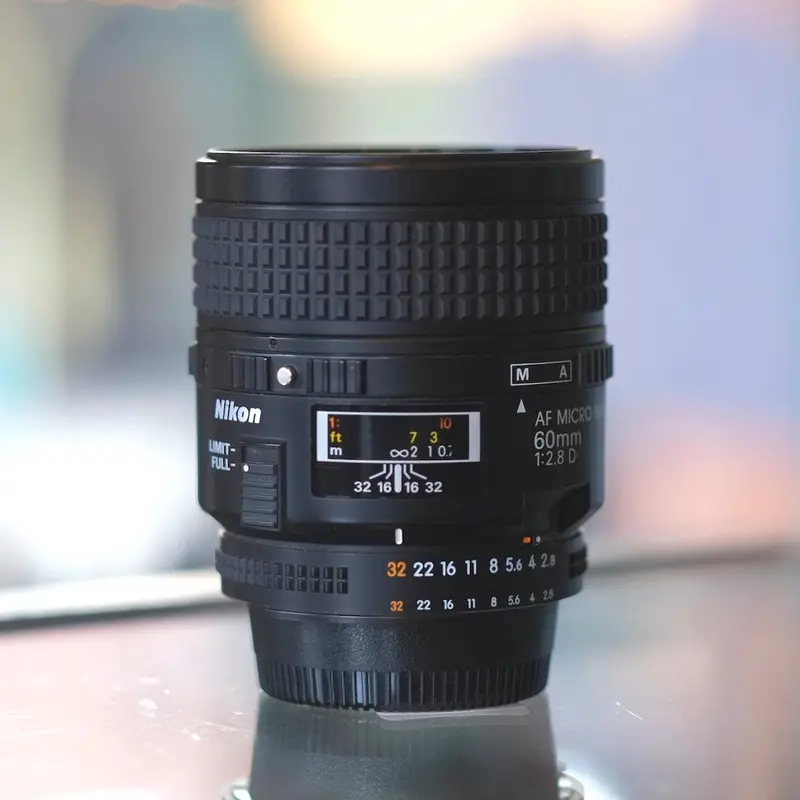 Nikon 60mm f2.8D AF Micro-Nikkor
