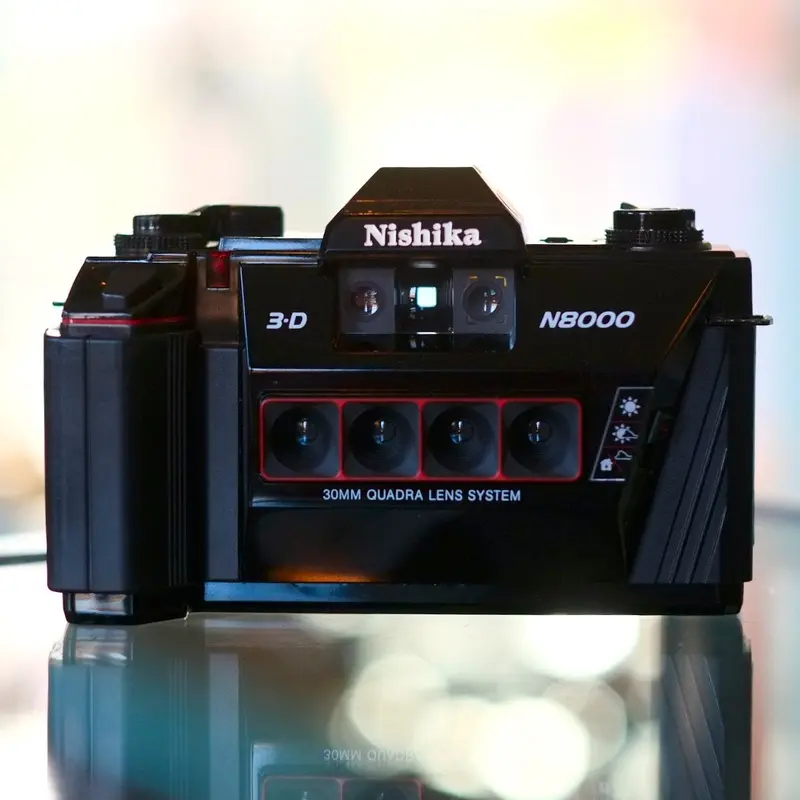 Nishika N8000