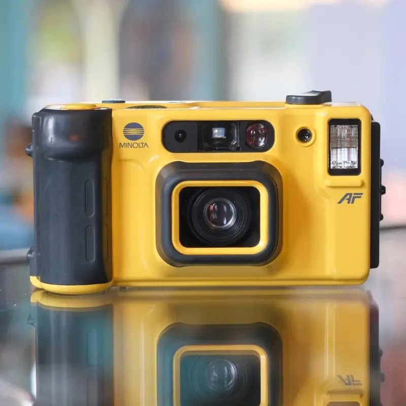 Minolta Weathermatic Dual 35