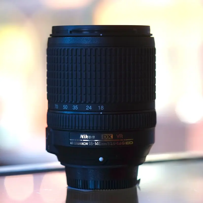Nikon 18-140mm f3.5-5.6G ED VR AF-S DX Nikkor