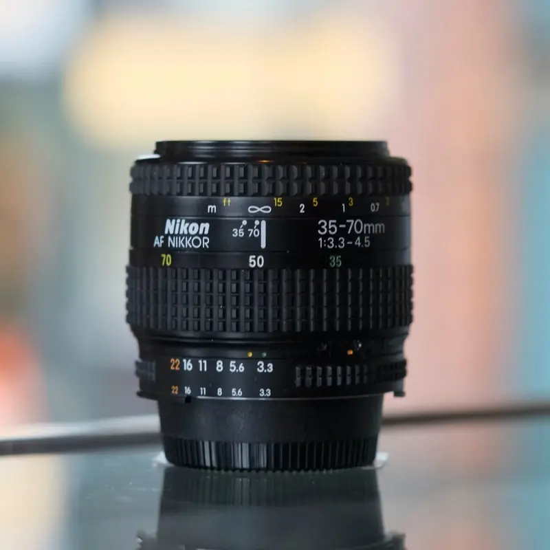Nikon 35-70mm f3.3-4.5 AF Nikkor