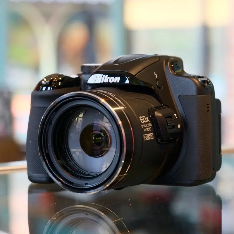 Nikon Coolpix P600