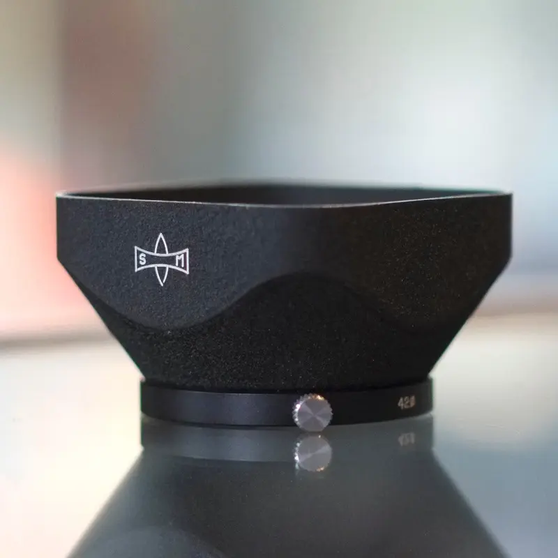 Mamiya TLR 42mm lens hood