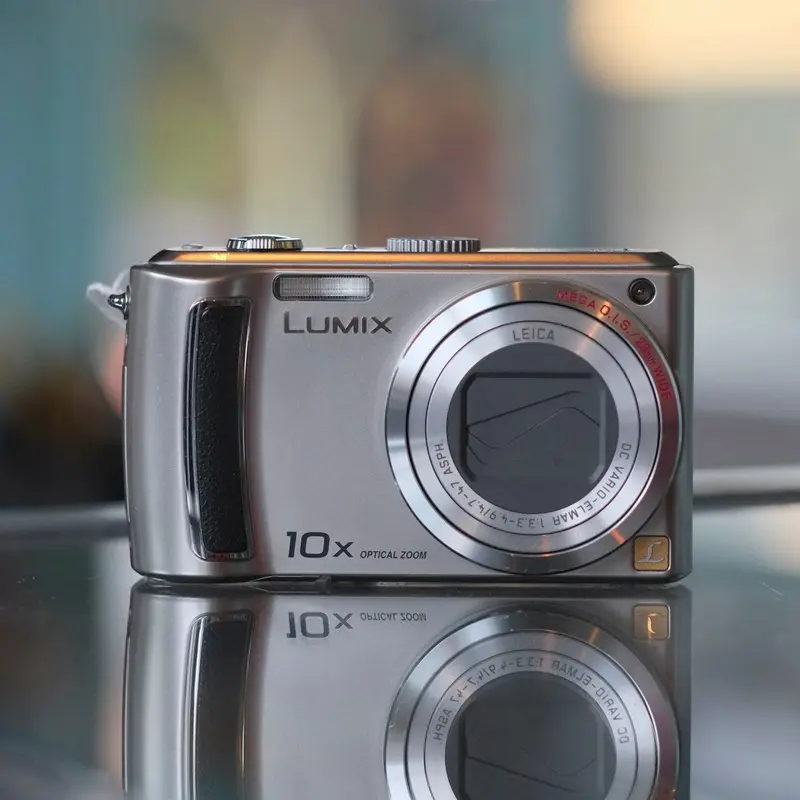Panasonic Lumix DMC-TZ4