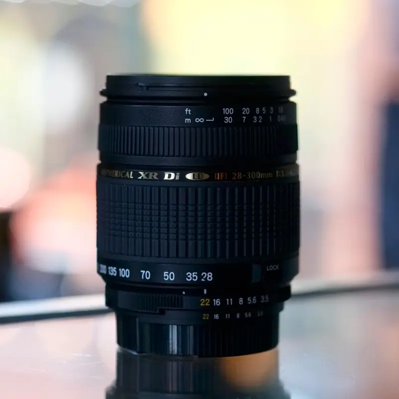 Tamron AF Aspherical XR Di LD (IF) 28-300mm f3.5-6.3 for Nikon F