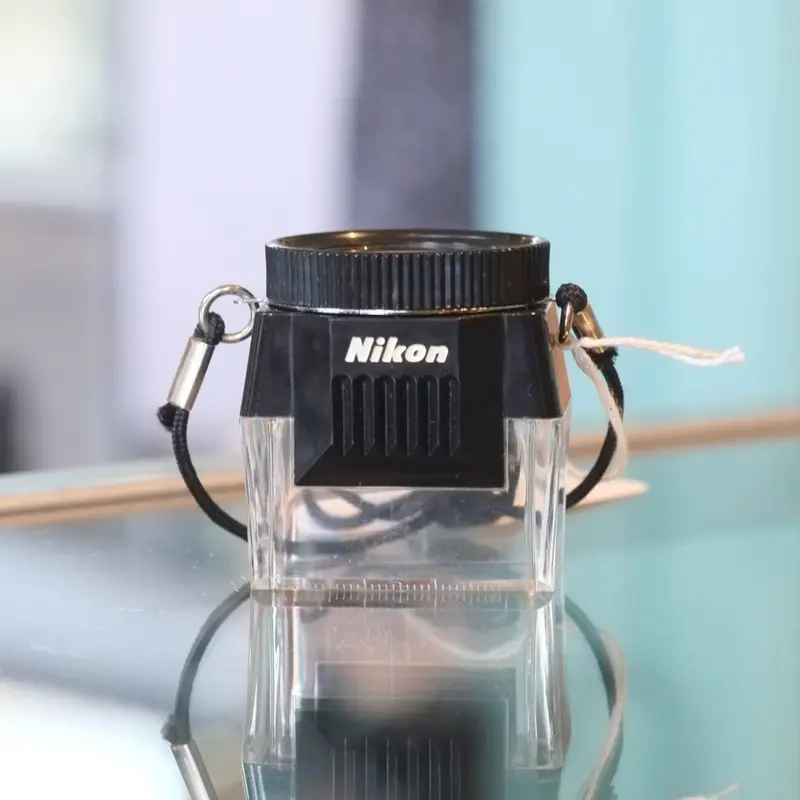 Nikon Loupe
