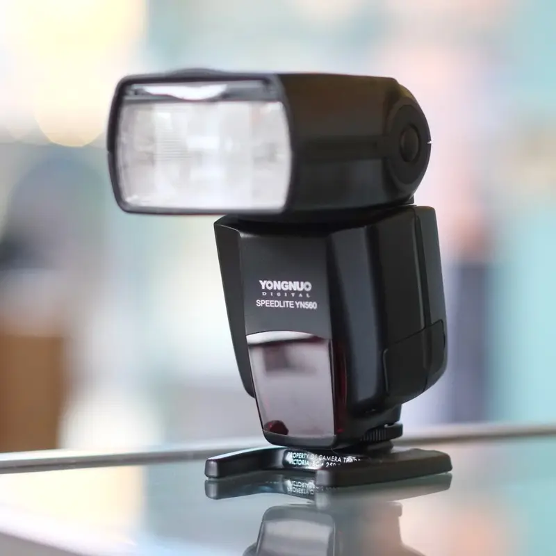 Yongnuo YN560