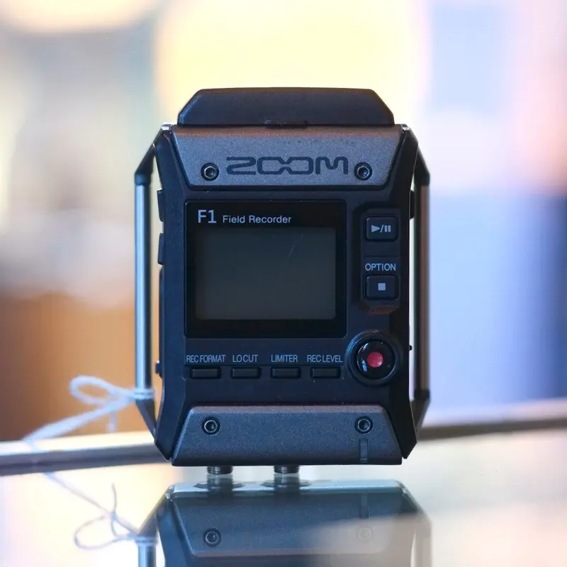 Zoom F1-LP w/ lavalier microphone