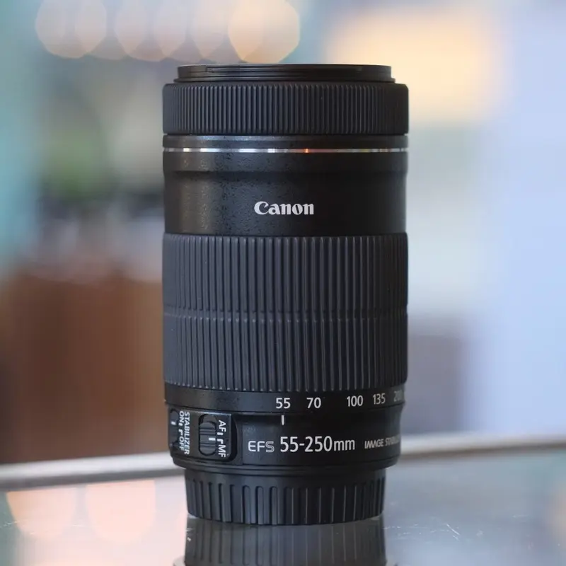 Canon EF-S 55-250mm f4-5.6 IS STM