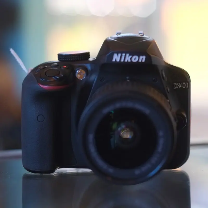 Nikon D3400 with 18-55mm f3.5-5.6 VR AF-P Nikkor