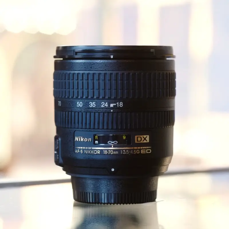 Nikon 18-70mm f3.5-4.5G ED AF-S Nikkor