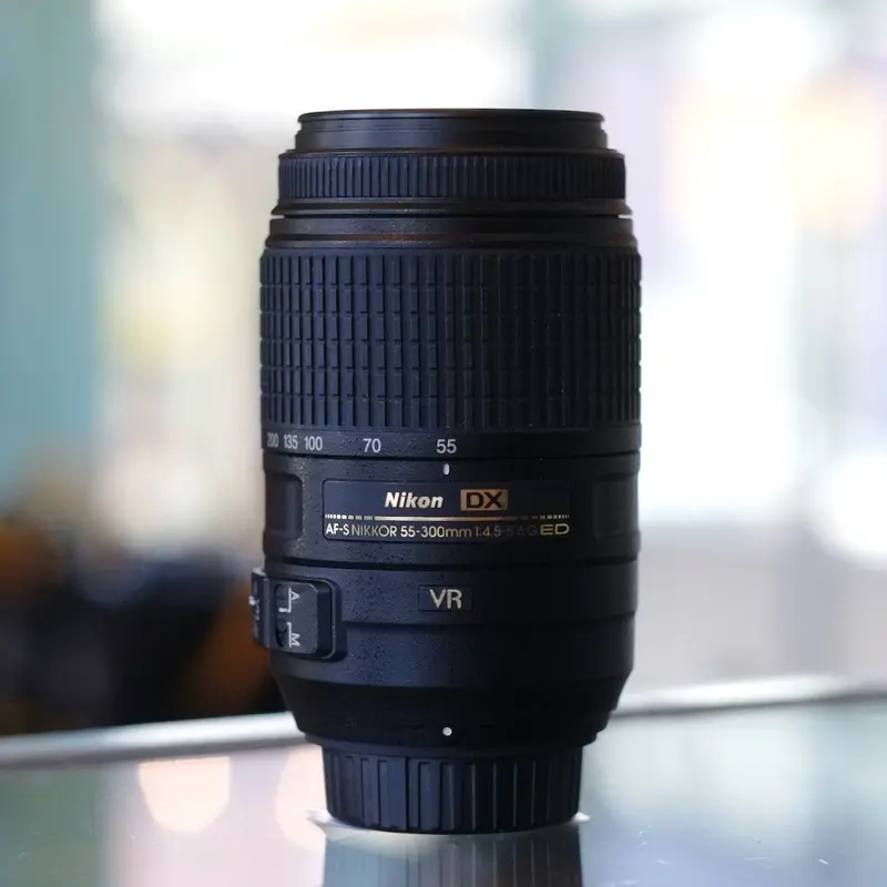 Nikon 55-300mm f4.5-5.6G ED AF-S VR DX Nikkor