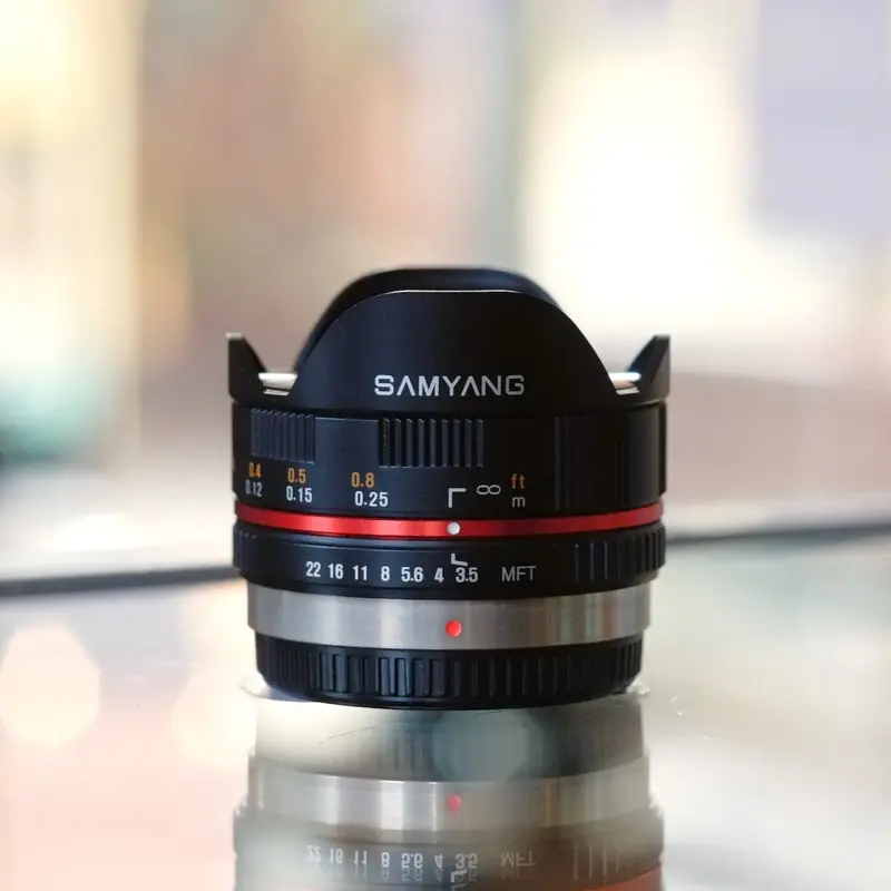 Rokinon 7.5mm f3.5 Fisheye for Micro Four Thirds