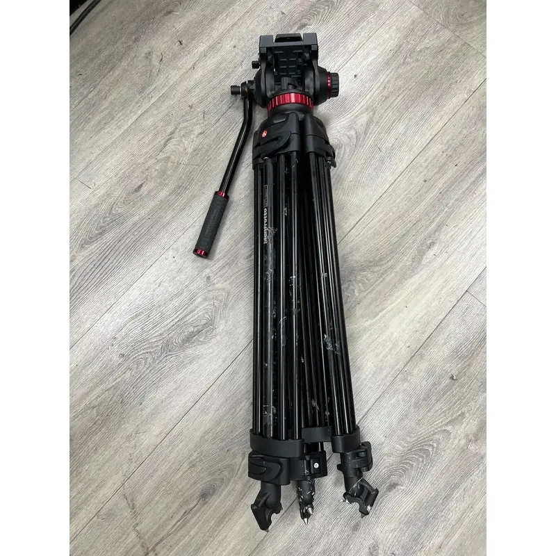 Manfrotto Video Tripod 546B w/ MHV502A Fluid Head, Used (AS IS)