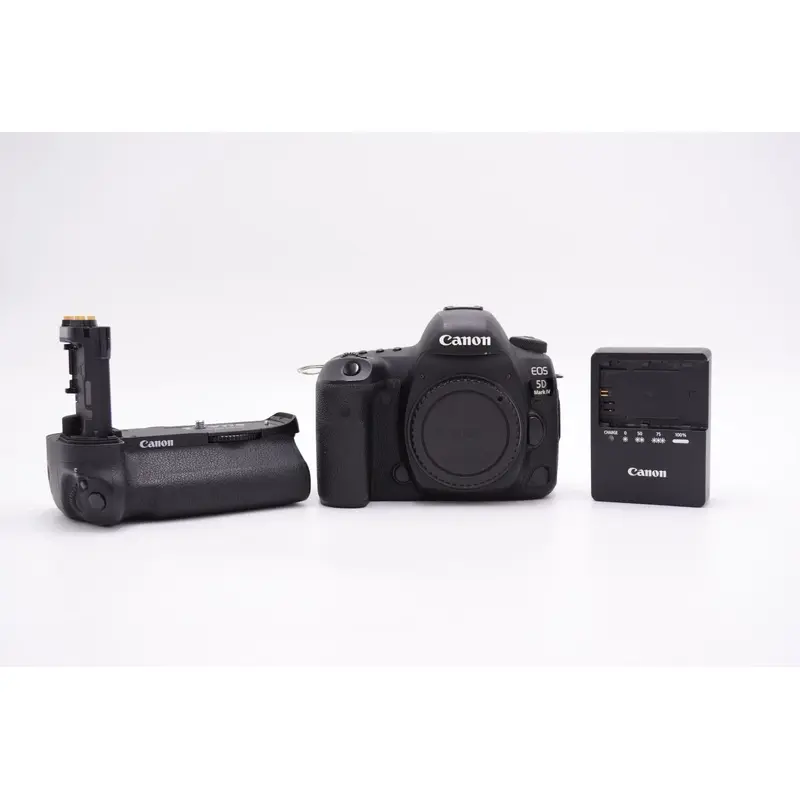 Canon EOS5DMIVG/BGE20/04007 EOS 5D Mark IV Camera + BG-E20 Battery Grip, Used