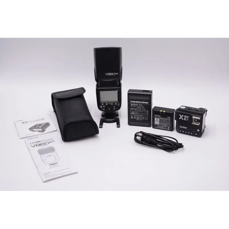 Godox v860IIF Flash W/X2T Flash Trigger (18861) F/Fuji, Used