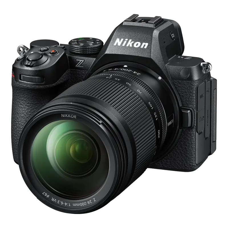 Nikon Z5 II Mirrorless camera w/24-200mm