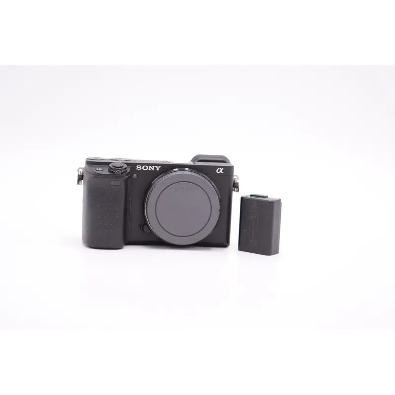 Sony A6400-3572992 A6400 Mirrorless Camera, Used
