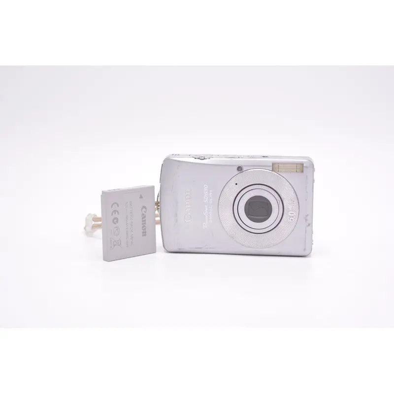 Canon ELPHSD630-18492 PowerShot ELPH SD630 6.0MP Digital Camera, Used