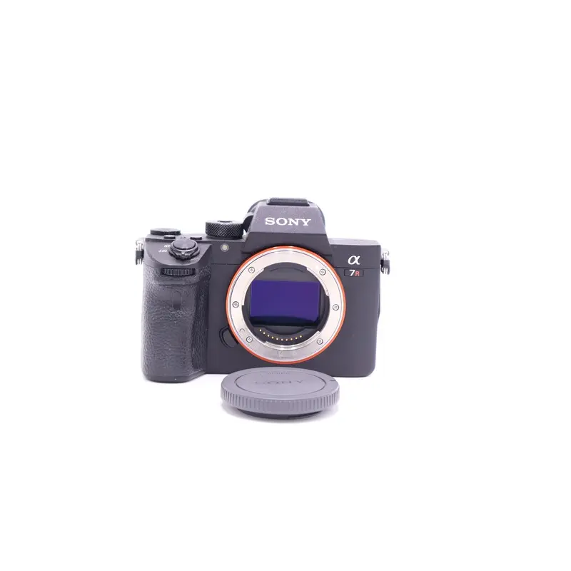 Sony A7RIII-4978312 Mirrorless Camera, Used (FOR PARTS)