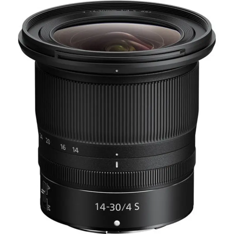 Nikon Z 14-30mm f/4 S, 82