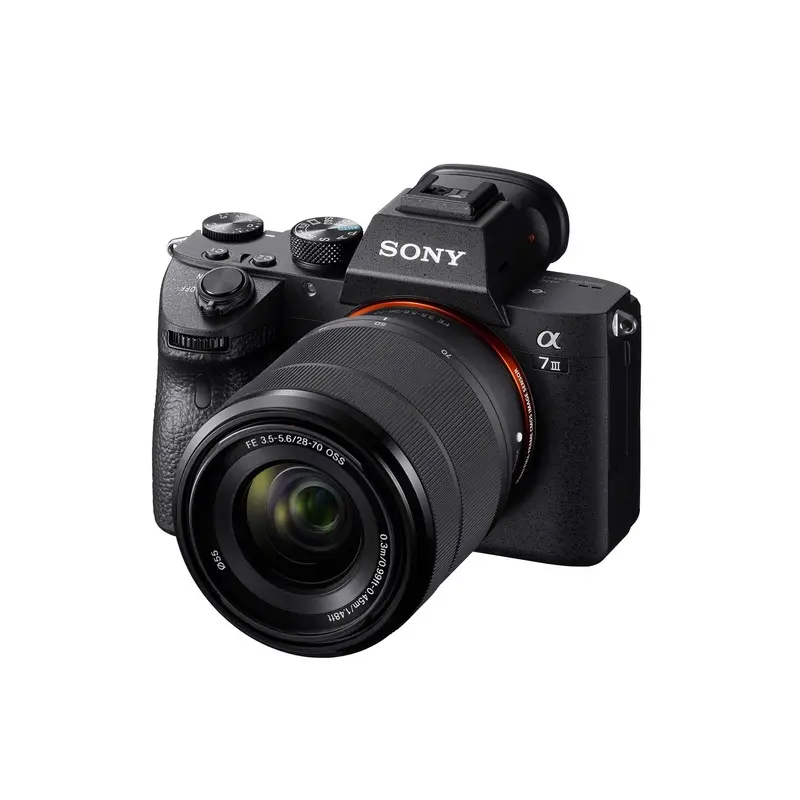Sony A7 Mark III, FE 28-70mm F/3.5-5.6 OSS Lens