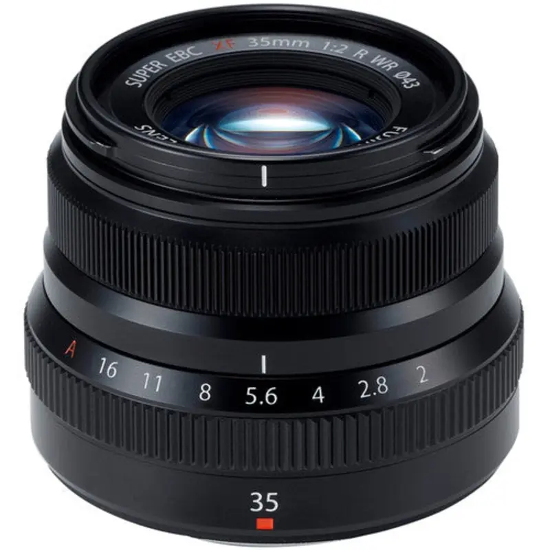 Fujifilm XF 35mm f/2 R WR, 43
