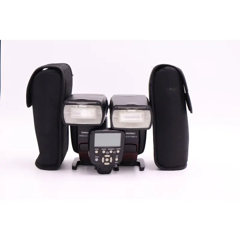 Yongnuo YN560 IV 2 Flash Set W/Trigger, Used