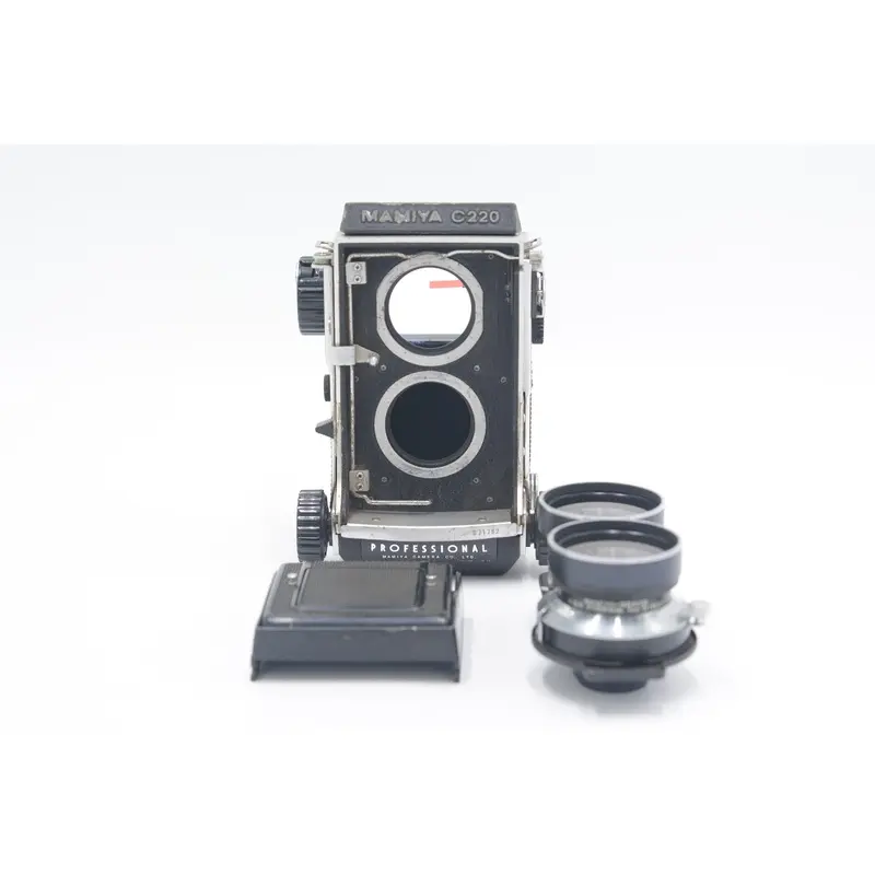 Mamiya C220/71782 C220 Professional S w/80mm f/2.8, Used