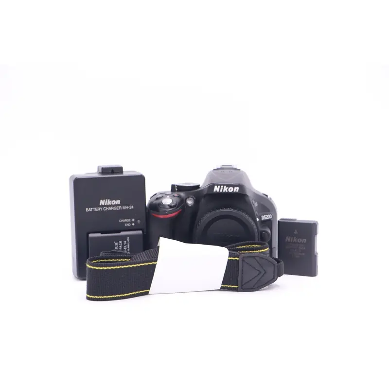 Nikon D5200-41399 DSLR Camera (Body Only), Used